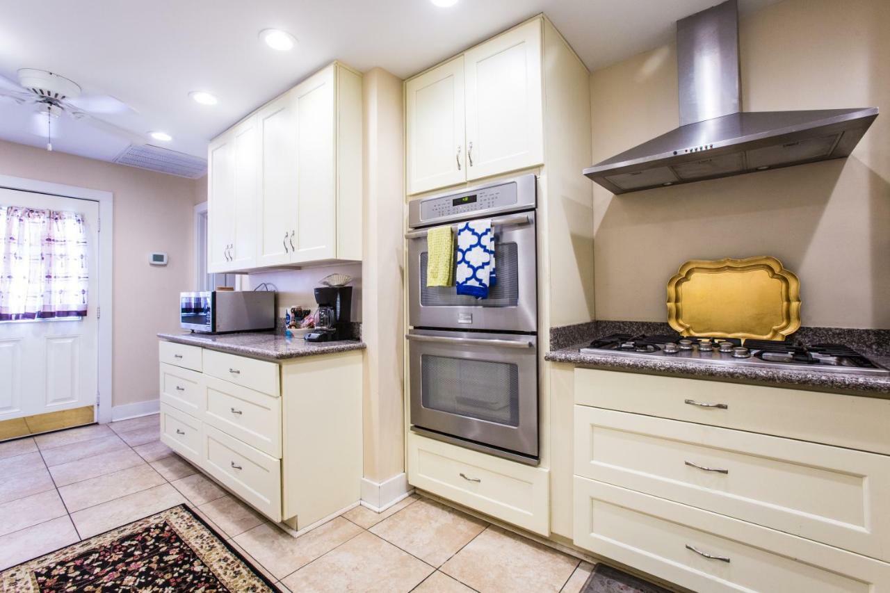 Отель New Orleans Jazz Quarters Экстерьер фото